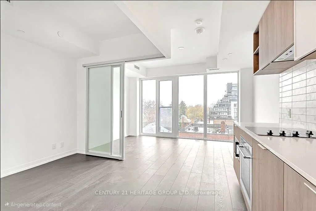 Photo 4 of Unit 315, 2020 Bathurst Street, Toronto, Humewood-Cedarvale — HOMEH
