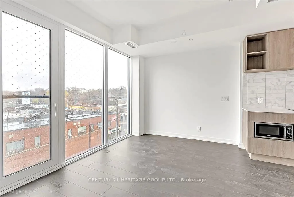 Photo 8 of Unit 315, 2020 Bathurst Street, Toronto, Humewood-Cedarvale — HOMEH