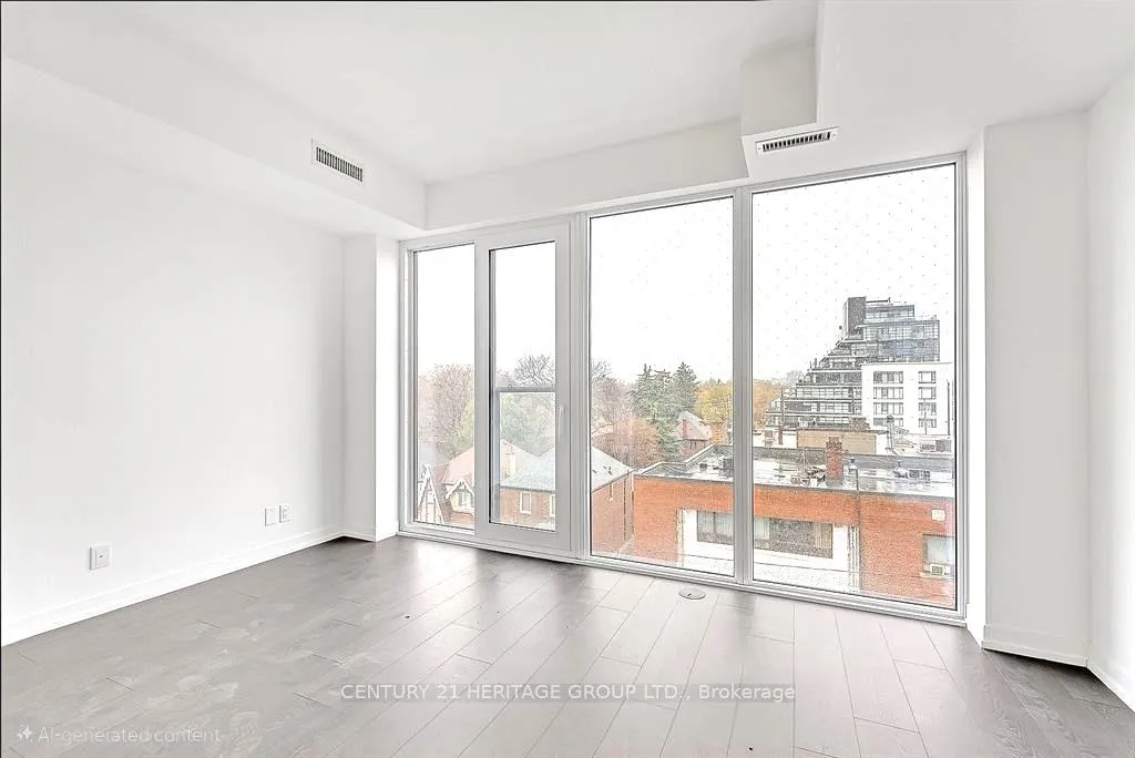 Photo 9 of Unit 315, 2020 Bathurst Street, Toronto, Humewood-Cedarvale — HOMEH