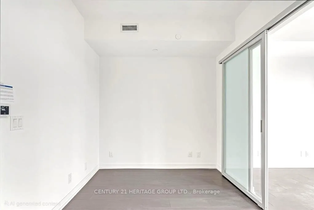 Photo 11 of Unit 315, 2020 Bathurst Street, Toronto, Humewood-Cedarvale — HOMEH