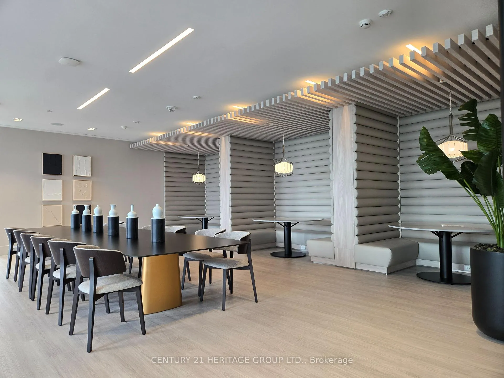 Photo 21 of Unit 315, 2020 Bathurst Street, Toronto, Humewood-Cedarvale — HOMEH