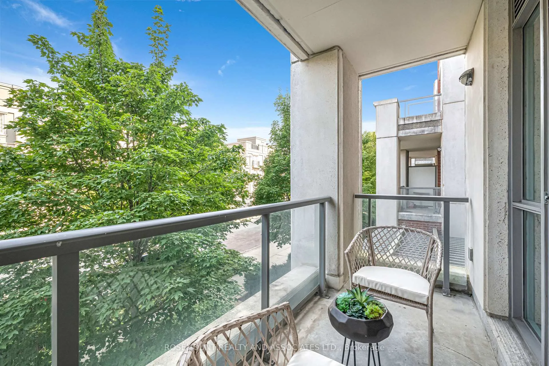 Photo 23 of Unit 223, 39 Upper Duke Crescent, Markham, Unionville — HOMEH