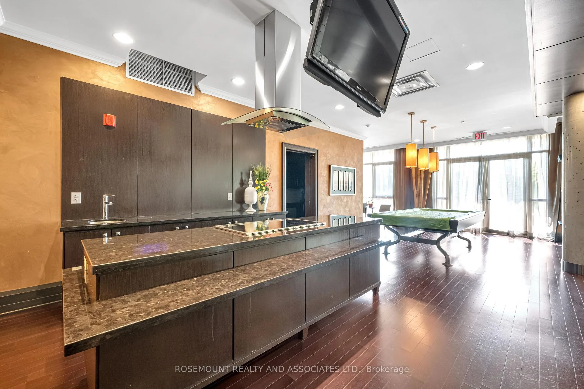 Photo 26 of Unit 223, 39 Upper Duke Crescent, Markham, Unionville — HOMEH