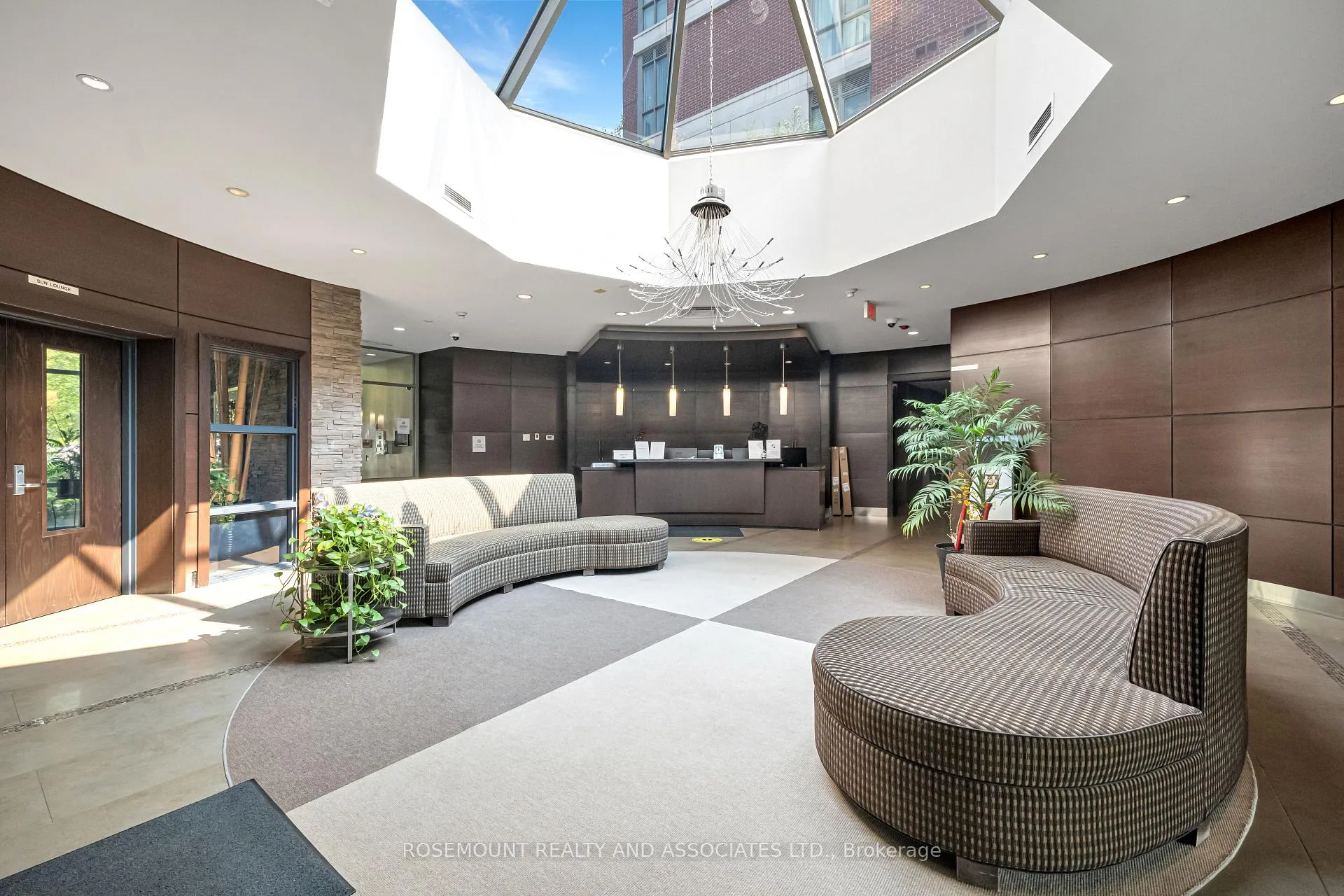 Photo 29 of Unit 223, 39 Upper Duke Crescent, Markham, Unionville — HOMEH