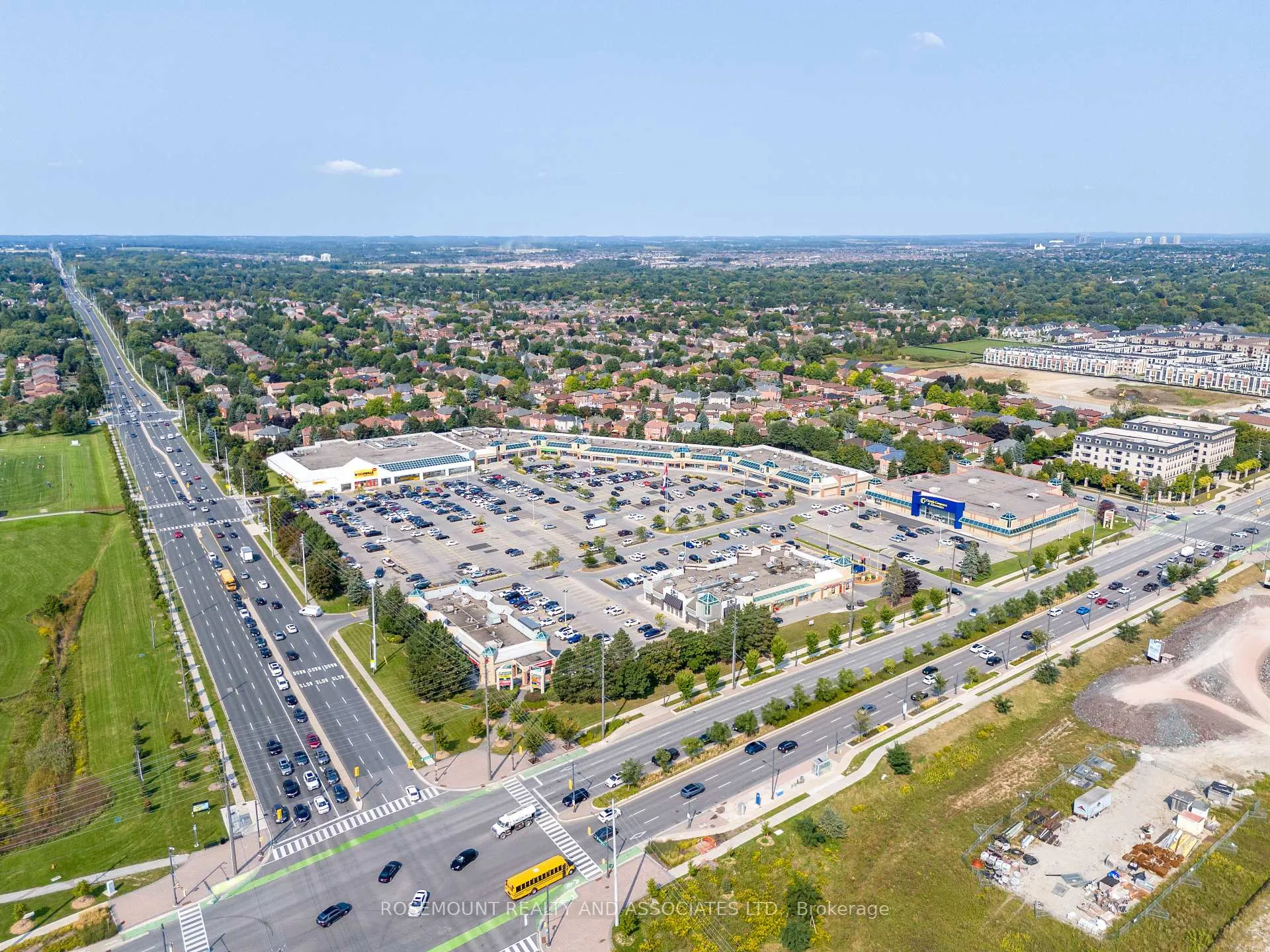 Photo 36 of Unit 223, 39 Upper Duke Crescent, Markham, Unionville — HOMEH