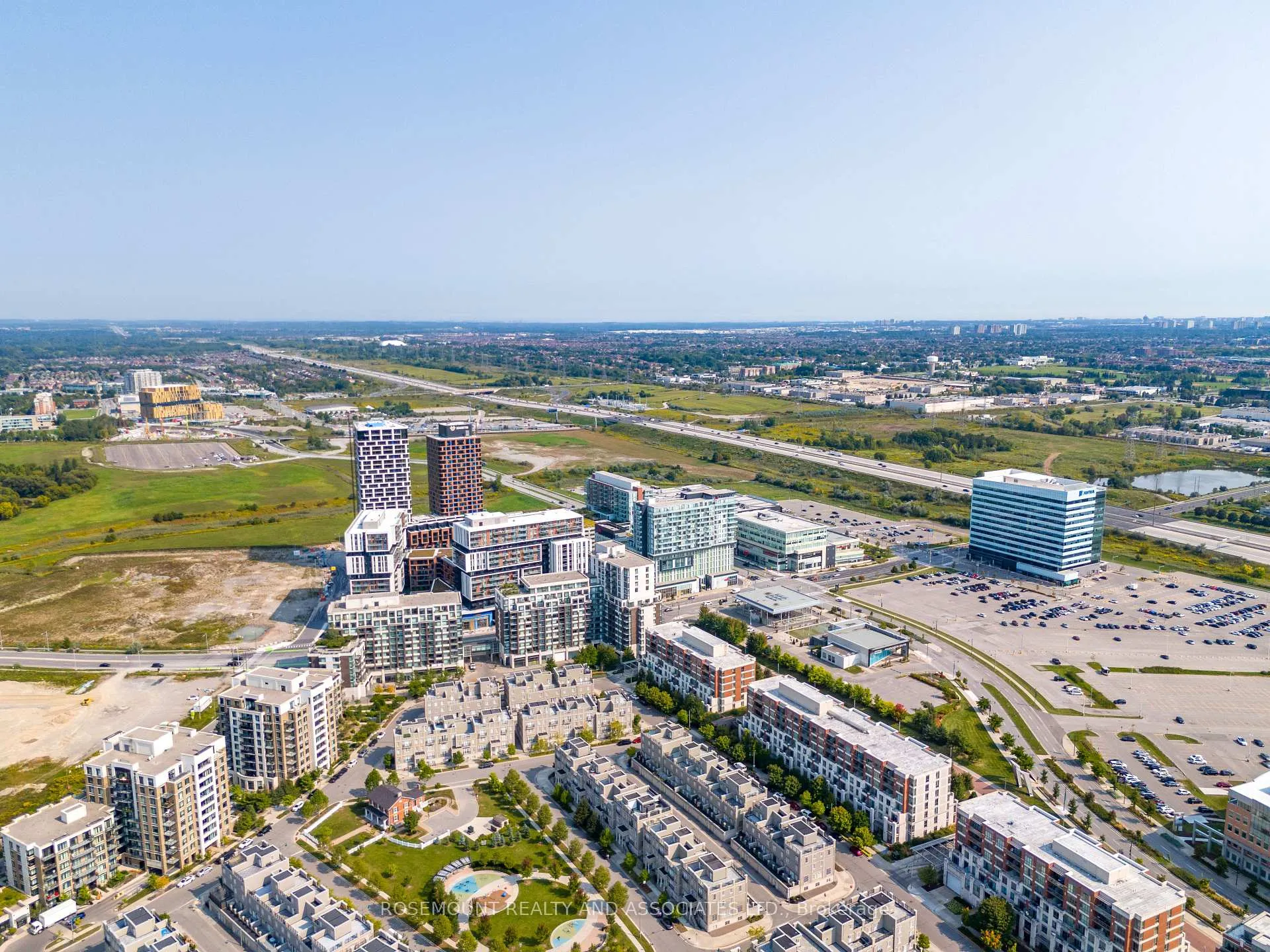 Photo 38 of Unit 223, 39 Upper Duke Crescent, Markham, Unionville — HOMEH
