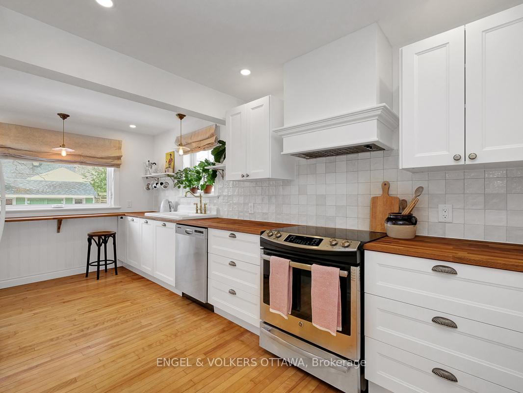 Photo 10 of 33 Toronto Street, Ottawa, Ottawa East — HOMEH