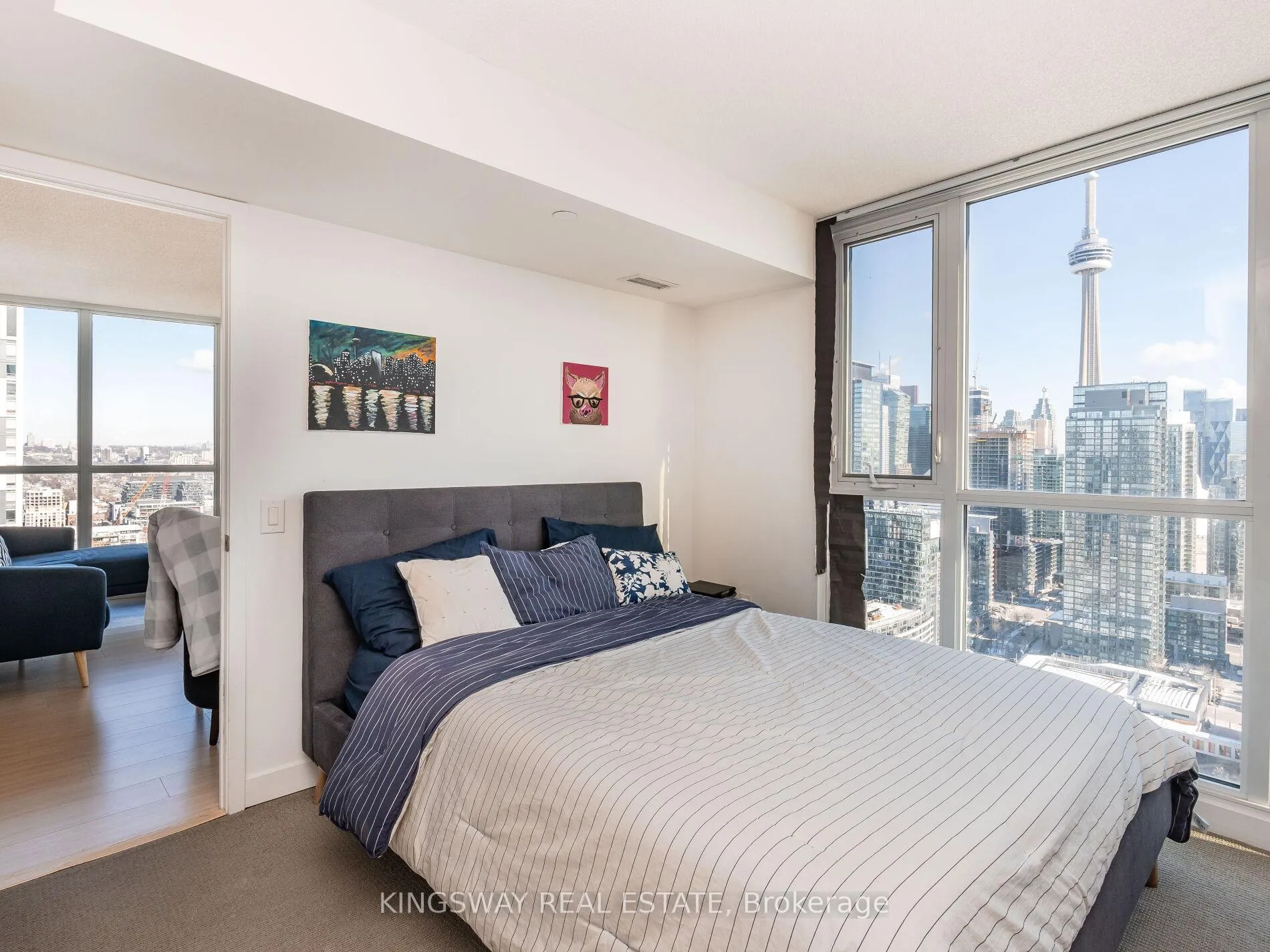 Photo 9 of Unit 4001, 75 Queens Wharf Road, Toronto, Waterfront Communities — HOMEH