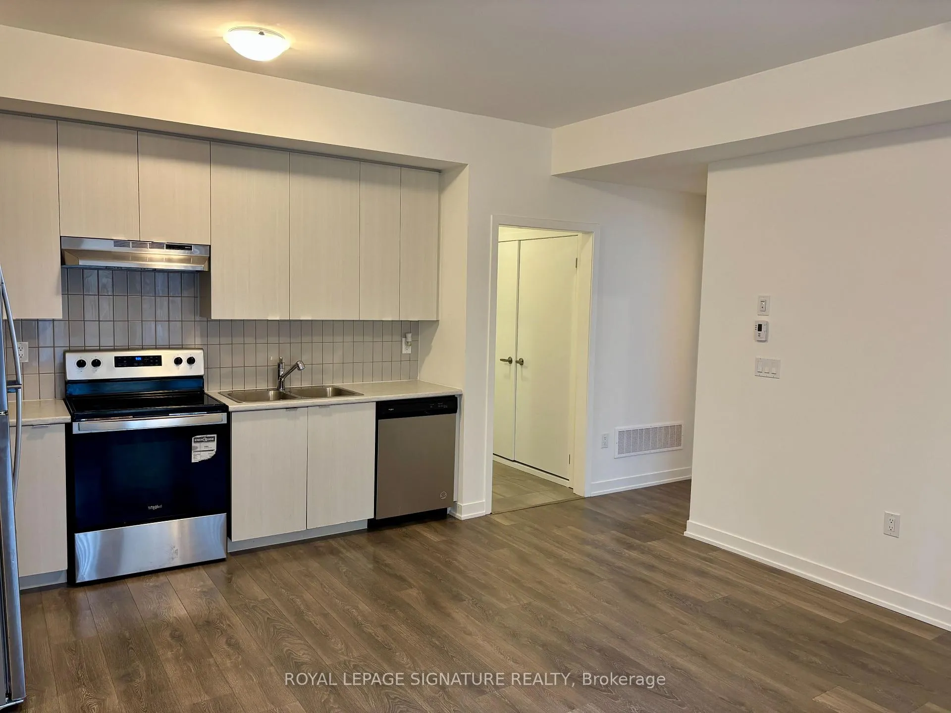 Photo 3 of Unit 215, 1525 Kingston Road, Pickering, Town Centre — HOMEH