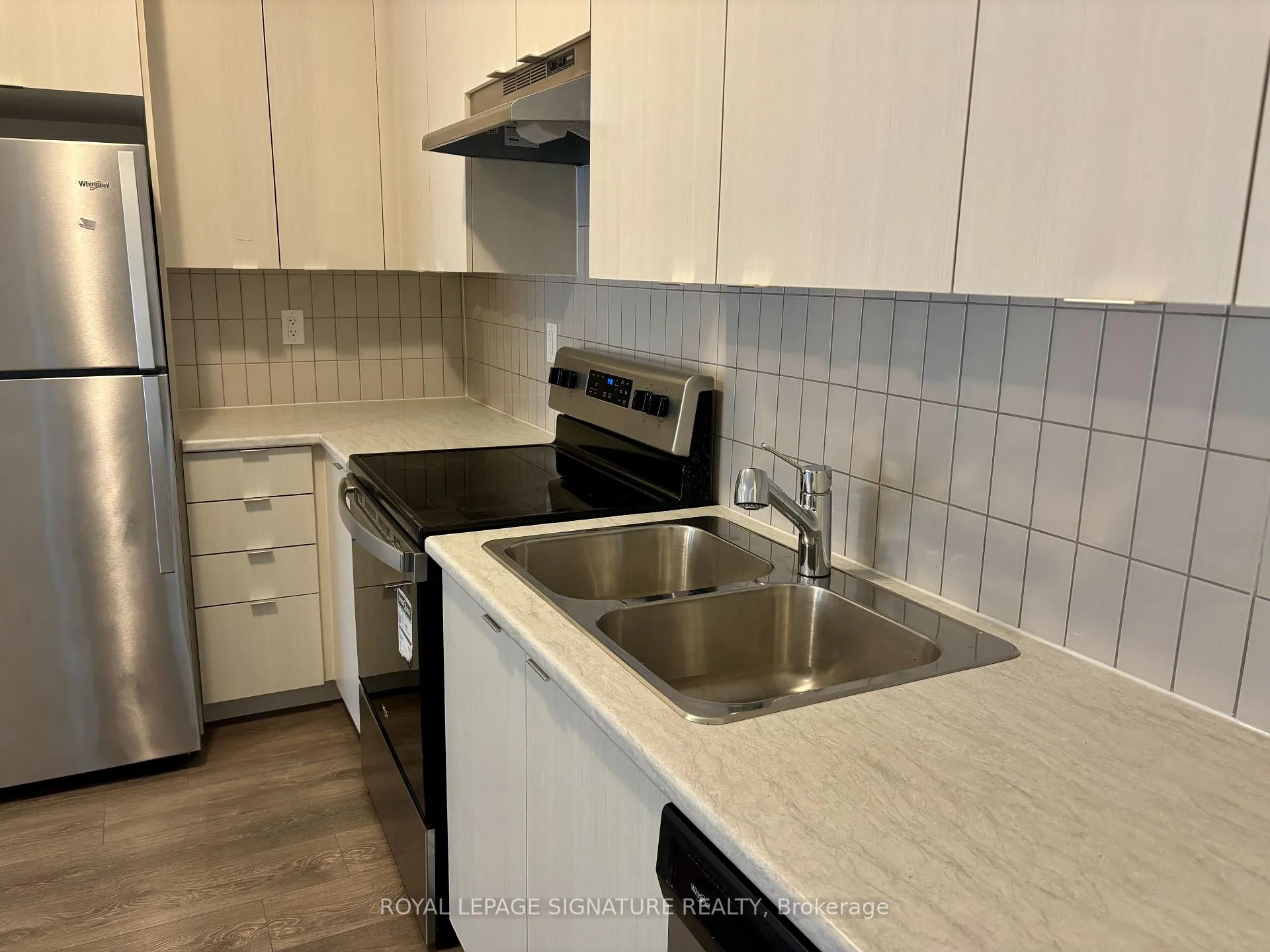 Photo 5 of Unit 215, 1525 Kingston Road, Pickering, Town Centre — HOMEH