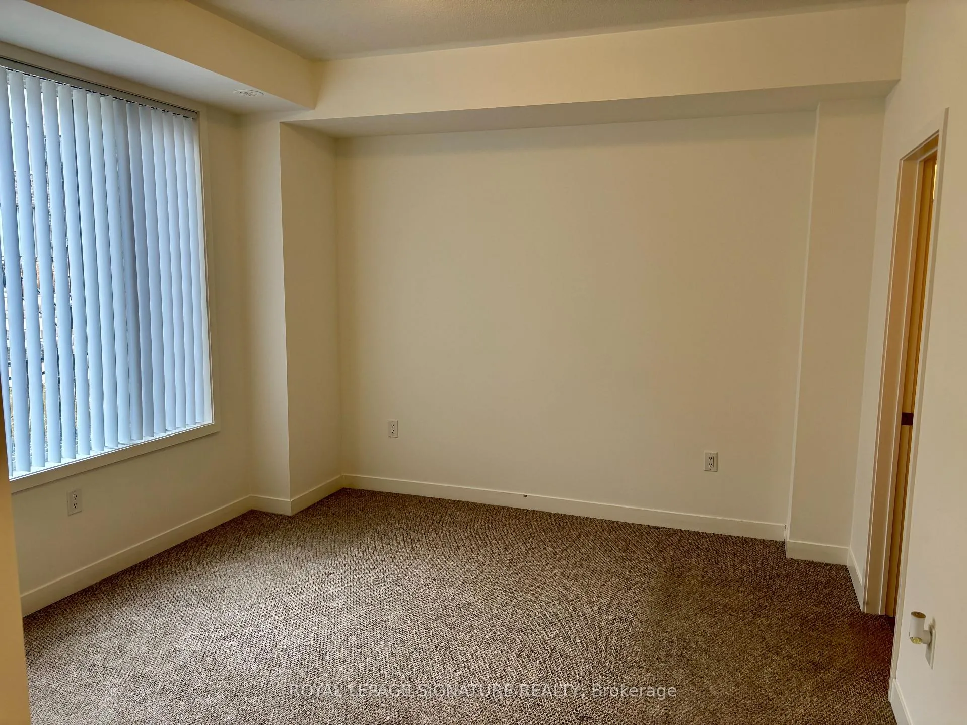 Photo 8 of Unit 215, 1525 Kingston Road, Pickering, Town Centre — HOMEH