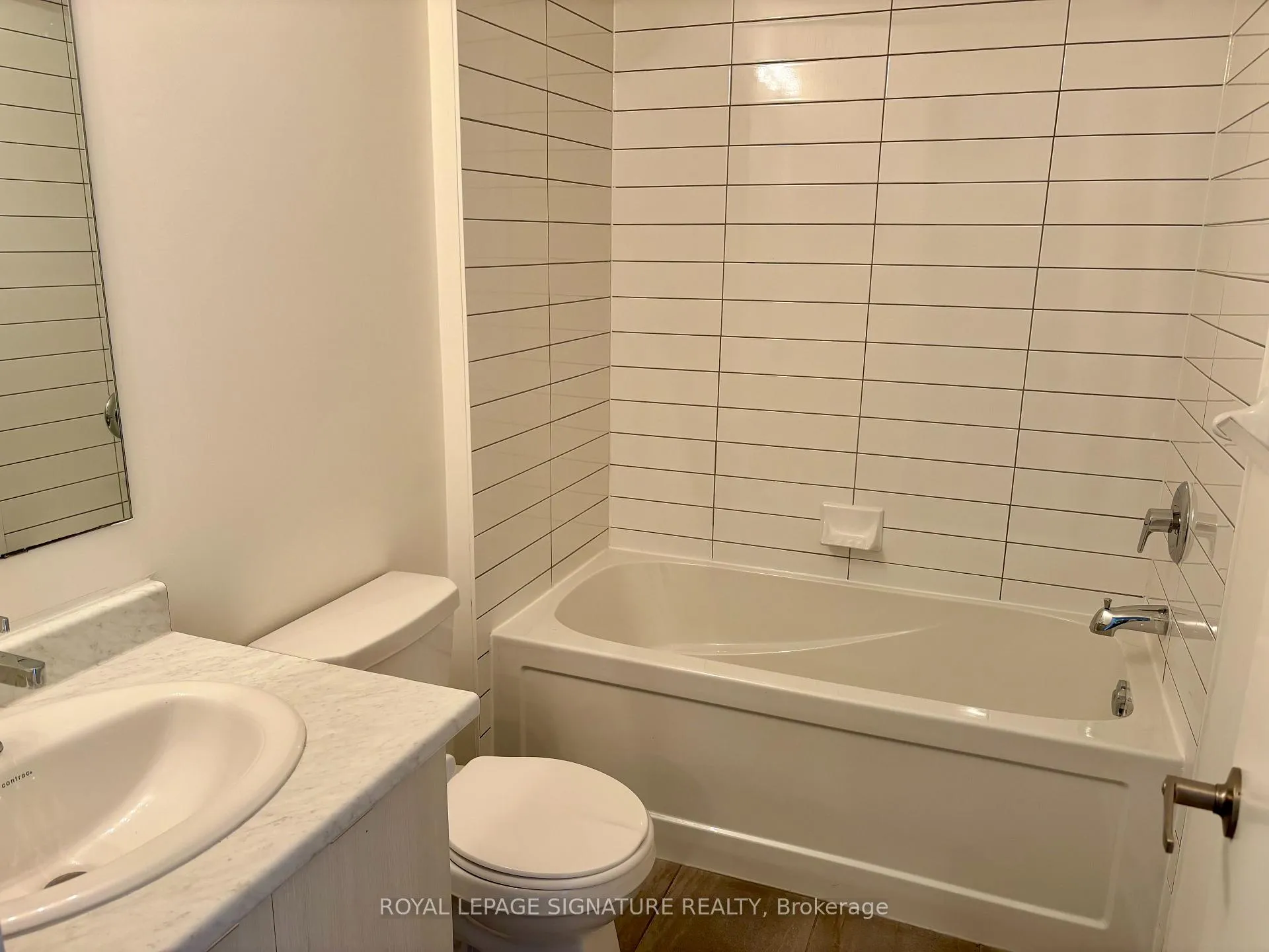 Photo 15 of Unit 215, 1525 Kingston Road, Pickering, Town Centre — HOMEH