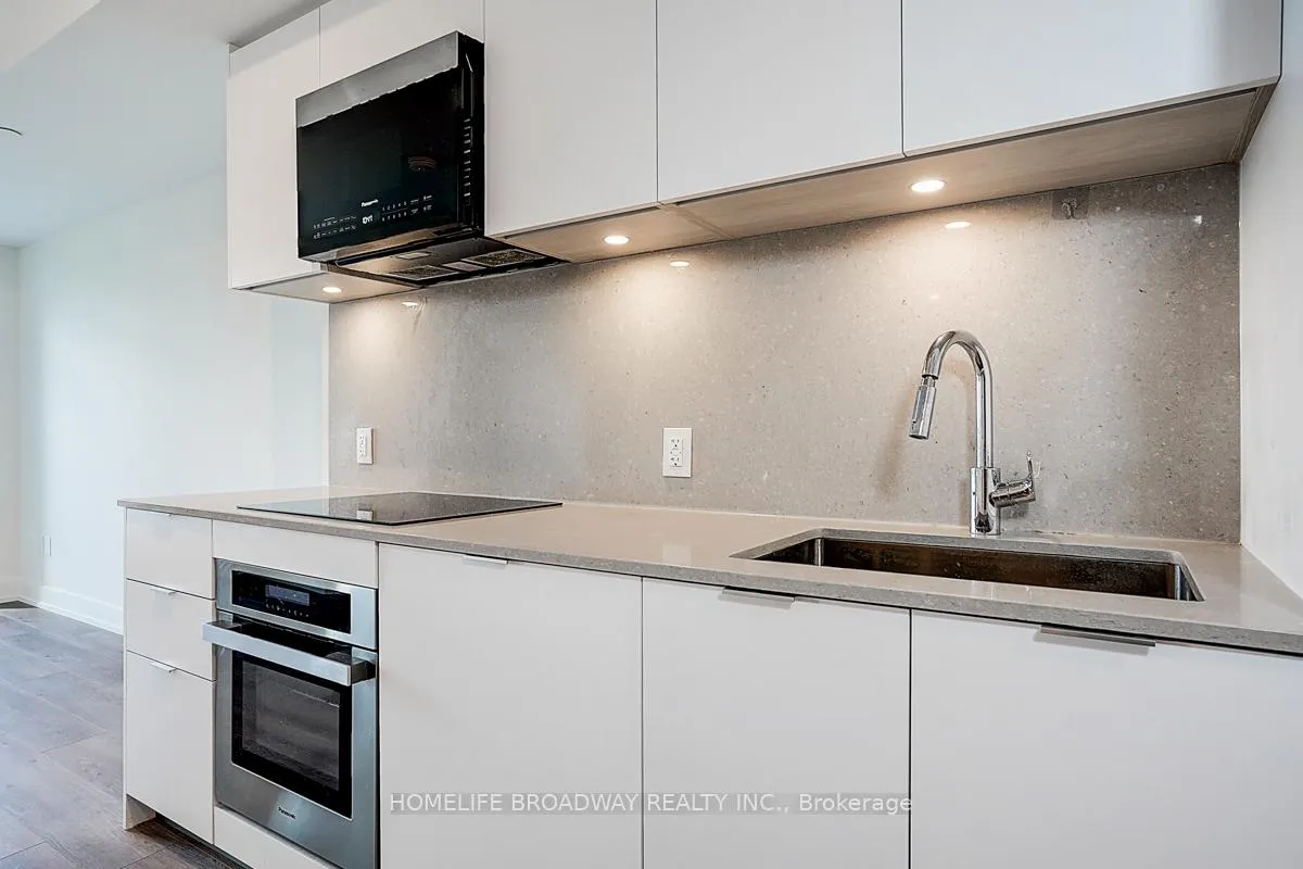 Photo 8 of Unit 1016, 8 Cedarland Drive, Markham, Unionville — HOMEH