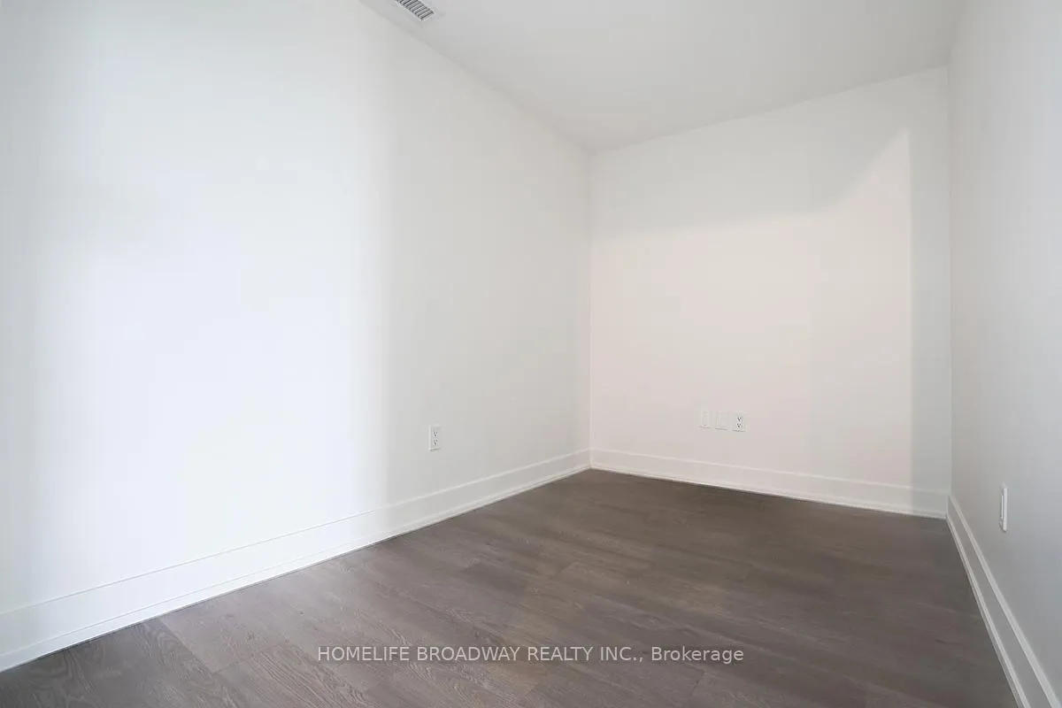 Photo 13 of Unit 1016, 8 Cedarland Drive, Markham, Unionville — HOMEH