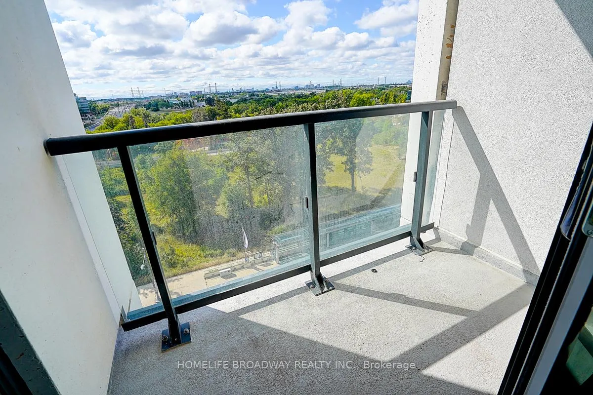Photo 16 of Unit 1016, 8 Cedarland Drive, Markham, Unionville — HOMEH
