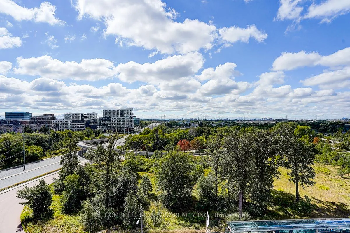 Photo 17 of Unit 1016, 8 Cedarland Drive, Markham, Unionville — HOMEH