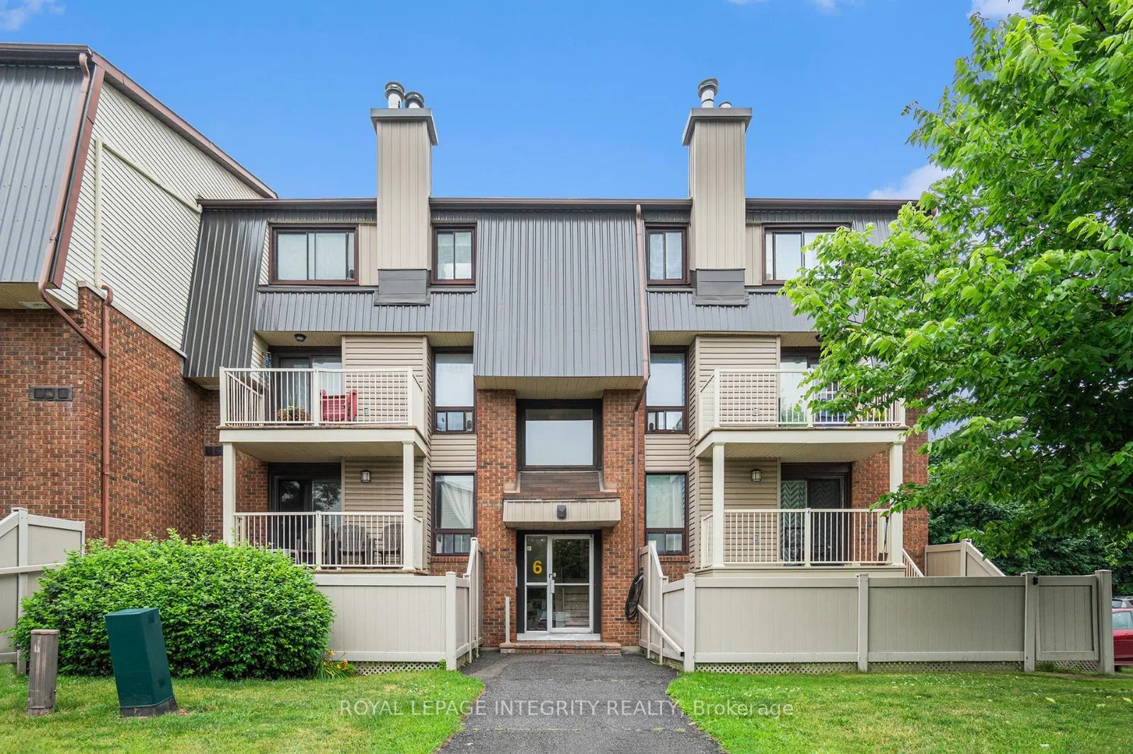 Photo 1 of Unit 7, 6 Sweetbriar Circle, Ottawa, Barrhaven - Pheasant Run — HOMEH
