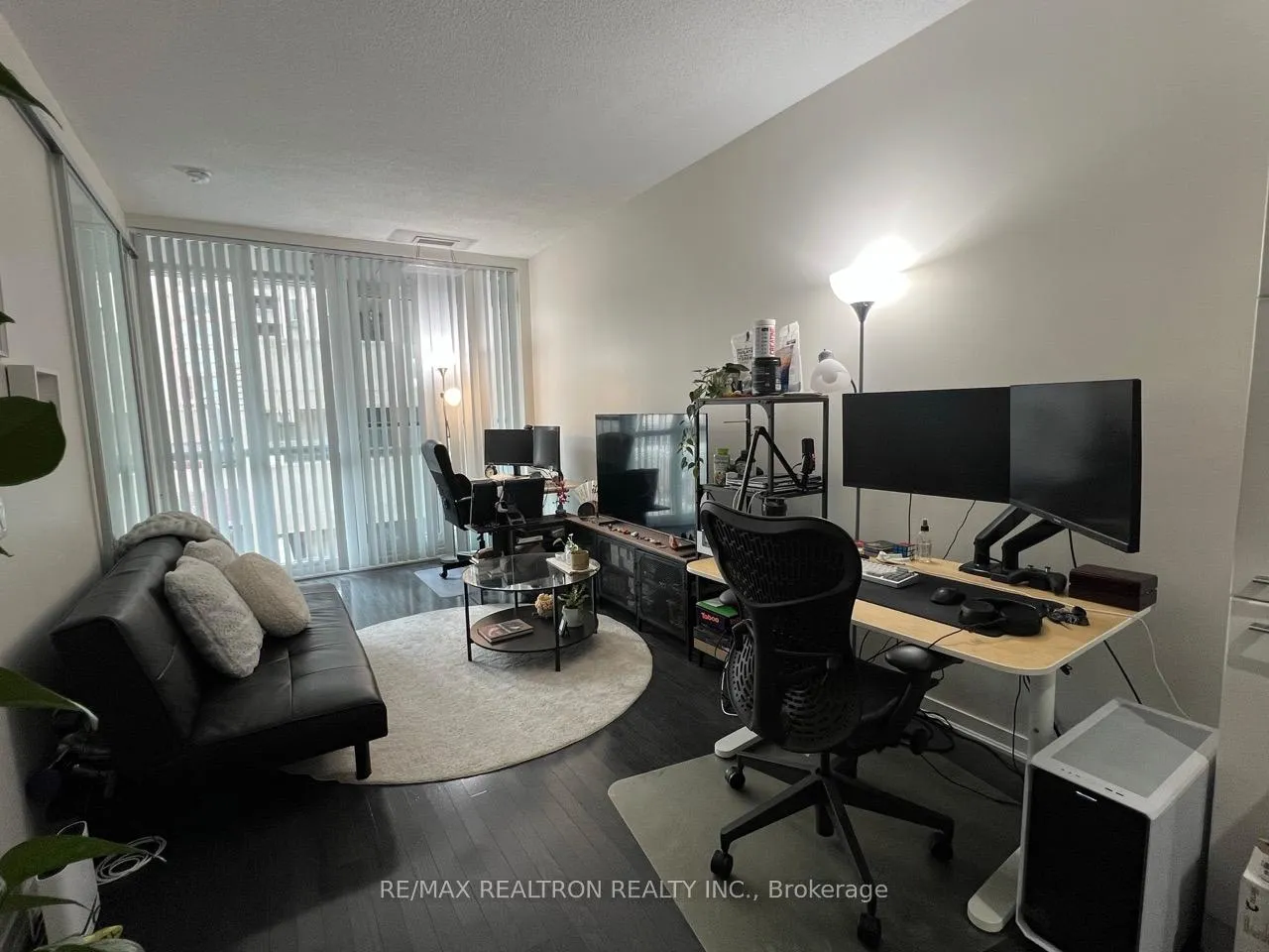 Photo 5 of Unit 308, 770 Bay Street, Toronto, Bay Street Corridor — HOMEH