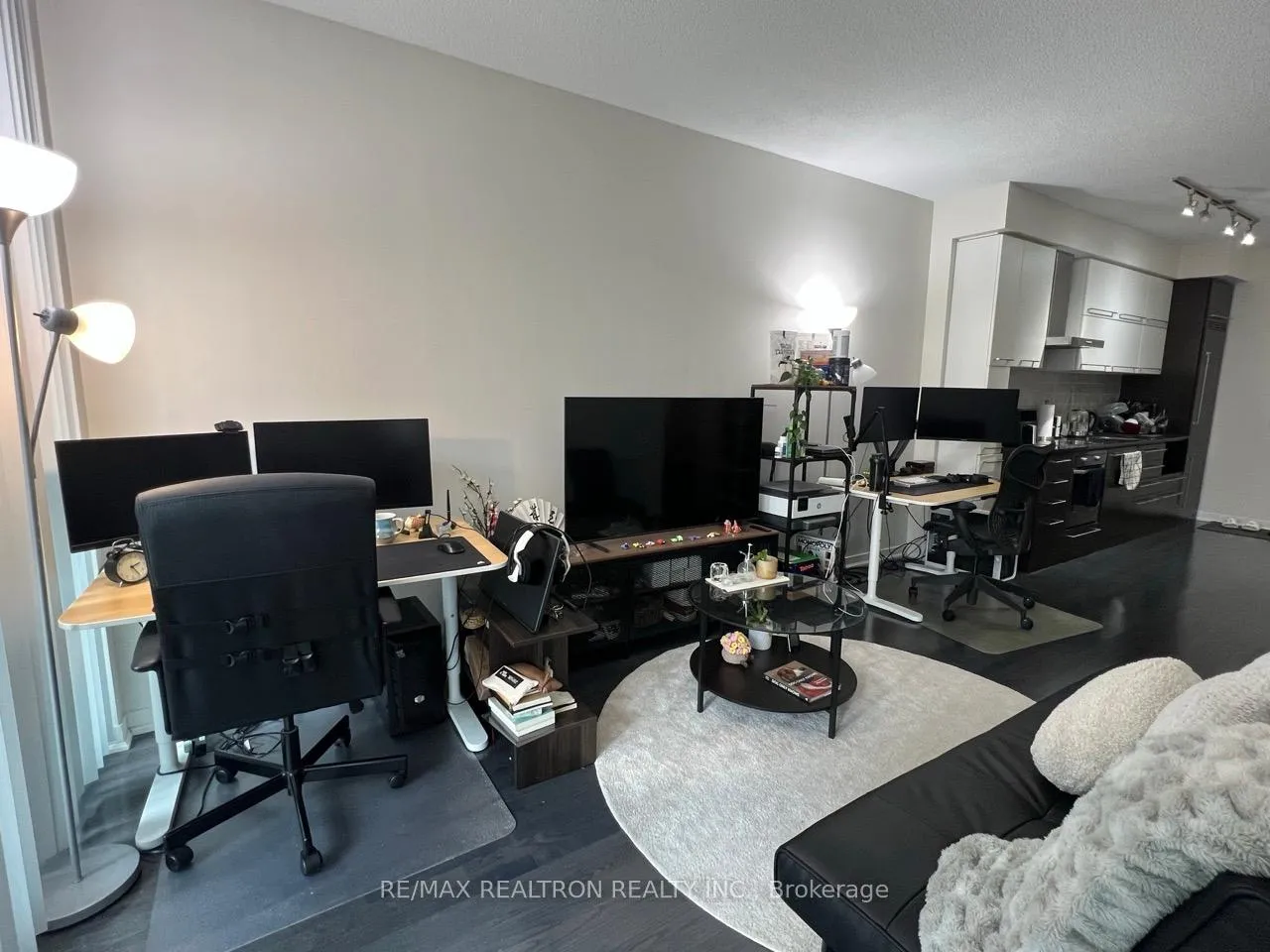 Photo 6 of Unit 308, 770 Bay Street, Toronto, Bay Street Corridor — HOMEH