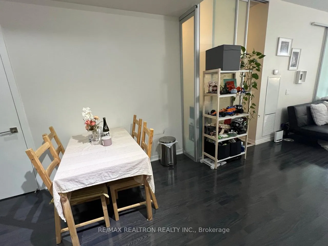 Photo 7 of Unit 308, 770 Bay Street, Toronto, Bay Street Corridor — HOMEH