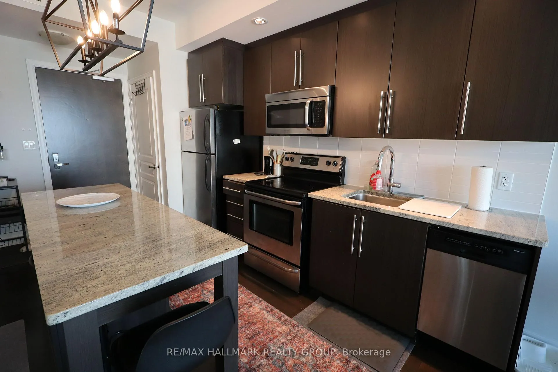 Photo 5 of Unit 1109, 238 Besserer Street, Ottawa, Sandy Hill — HOMEH