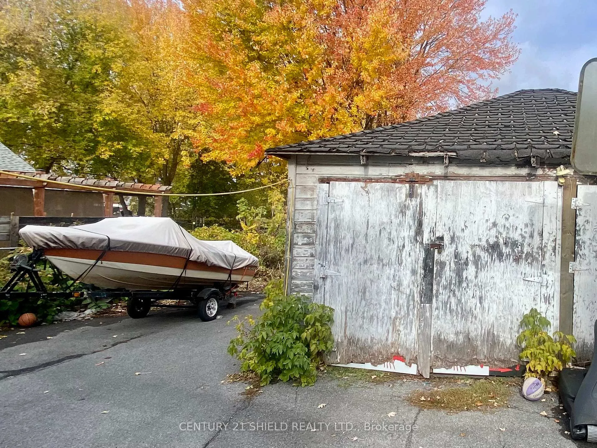 Photo 4 of 221 5th Street E, Cornwall — HOMEH
