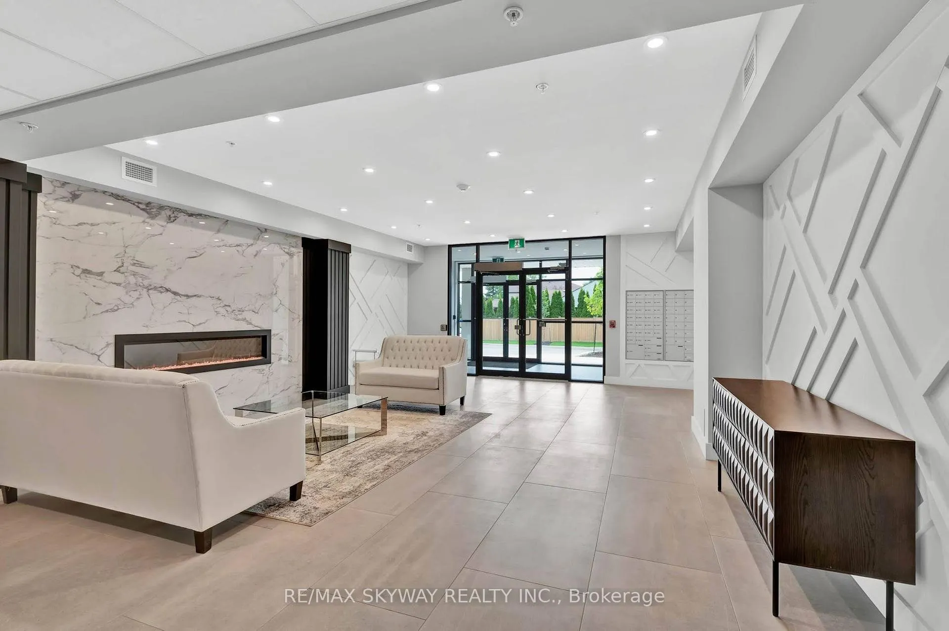 Photo 2 of 120 Spring Valley Crescent, Hamilton, Gourley — HOMEH