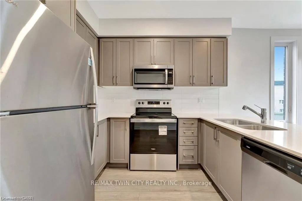 Photo 18 of Unit 45, 99 Roger Street, Waterloo, Uptown Waterloo — HOMEH