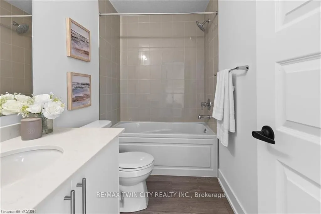 Photo 27 of Unit 45, 99 Roger Street, Waterloo, Uptown Waterloo — HOMEH