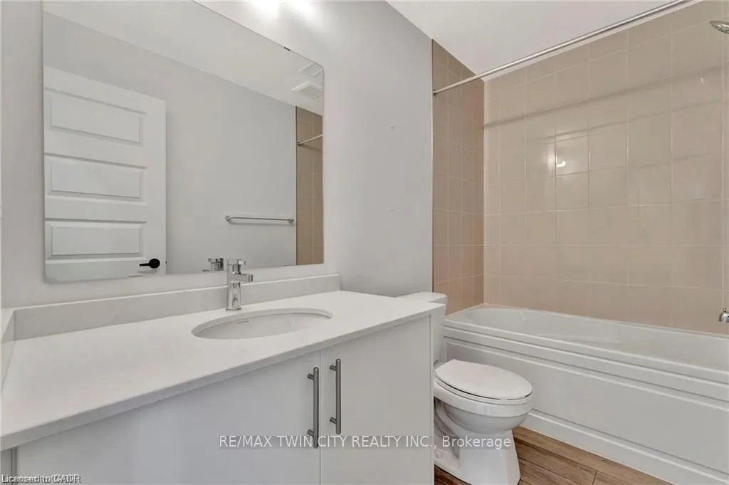 Photo 28 of Unit 45, 99 Roger Street, Waterloo, Uptown Waterloo — HOMEH