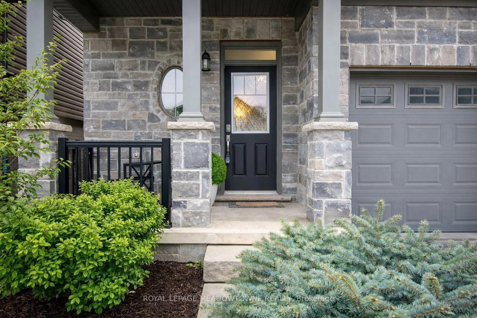 Photo 3 of 4035 Stadelbauer Drive, Lincoln, Beamsville — HOMEH