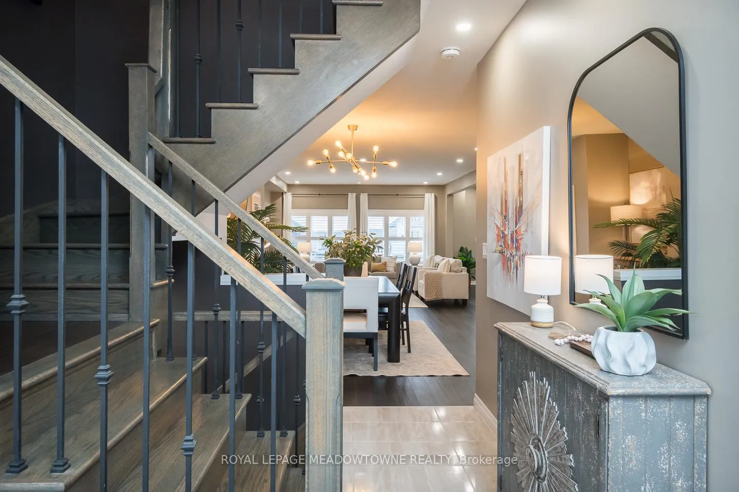 Photo 4 of 4035 Stadelbauer Drive, Lincoln, Beamsville — HOMEH