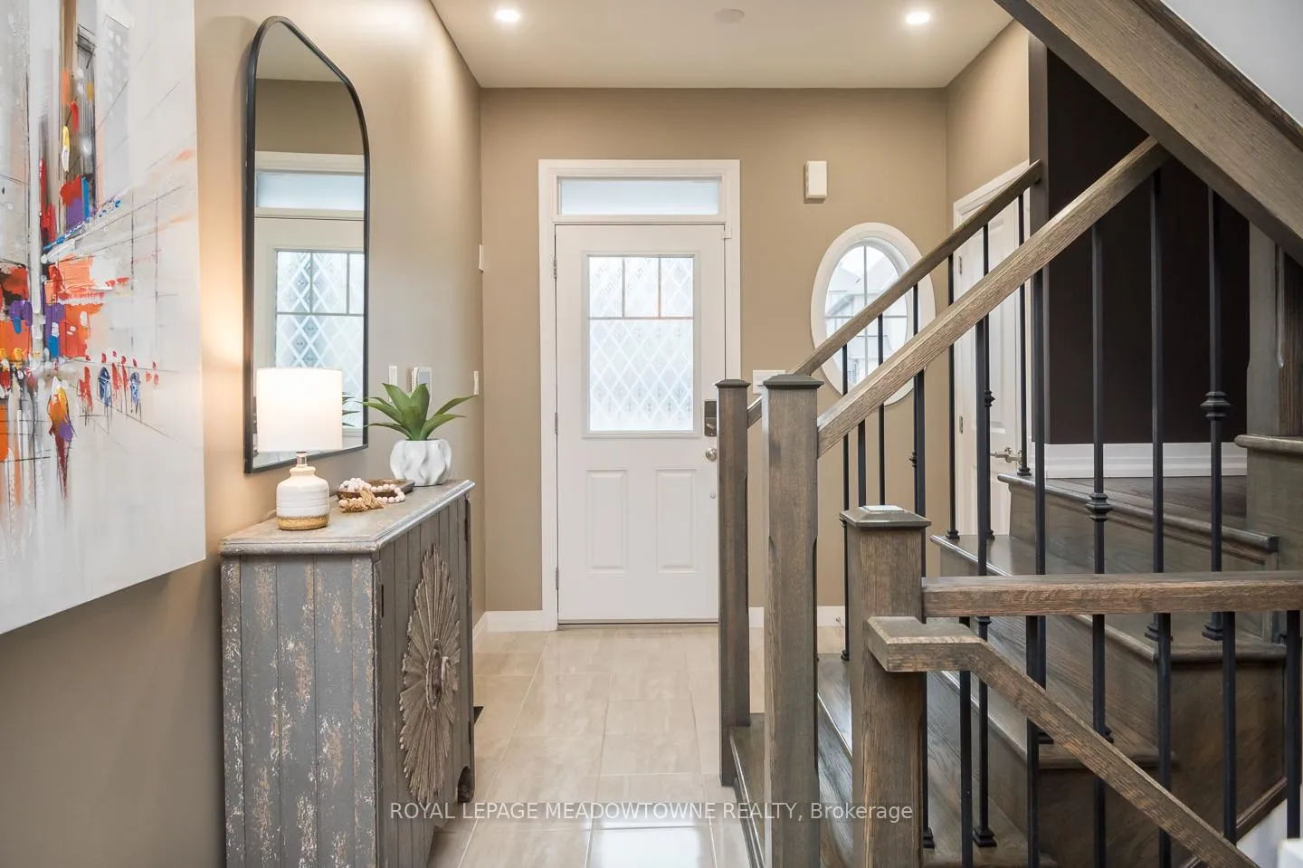 Photo 6 of 4035 Stadelbauer Drive, Lincoln, Beamsville — HOMEH