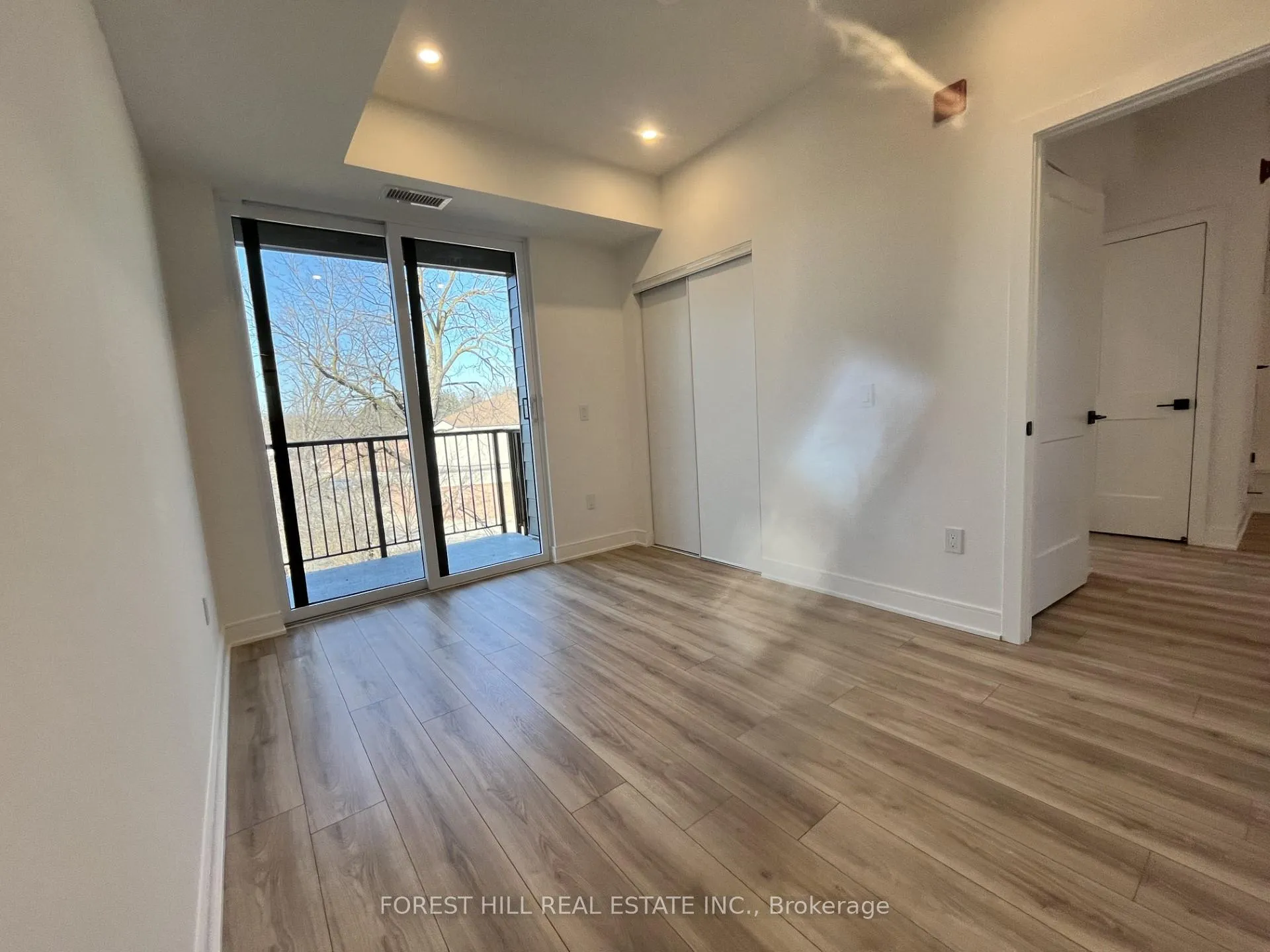 Photo 8 of Unit 201, 312 Erb Street W, Waterloo — HOMEH