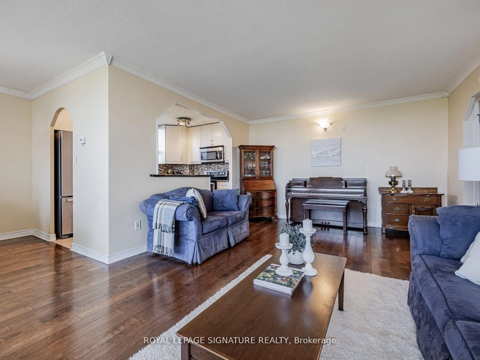 Photo 11 of Unit 1914, 60 Pavane Linkway, Toronto, Flemingdon Park — HOMEH