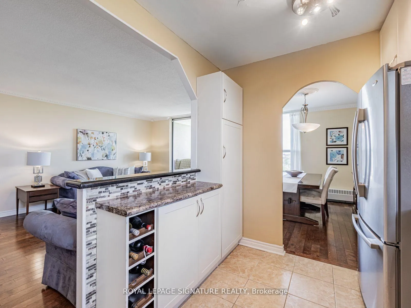 Photo 17 of Unit 1914, 60 Pavane Linkway, Toronto, Flemingdon Park — HOMEH