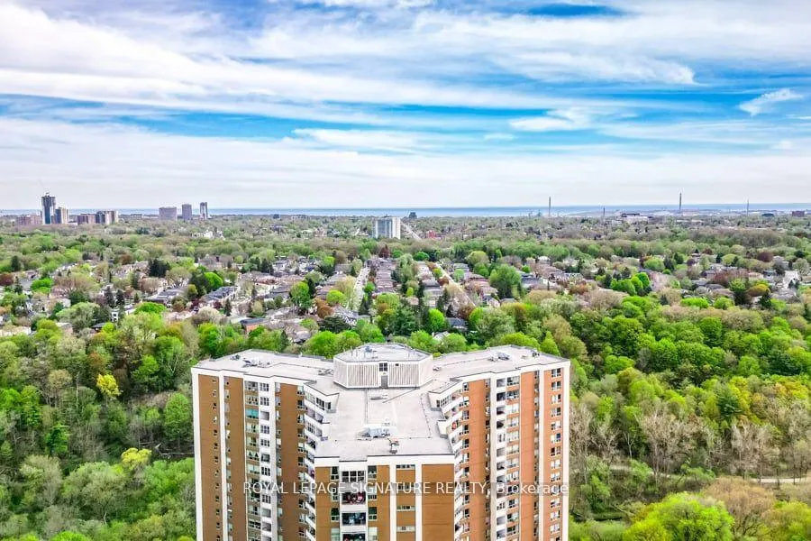 Photo 35 of Unit 1914, 60 Pavane Linkway, Toronto, Flemingdon Park — HOMEH