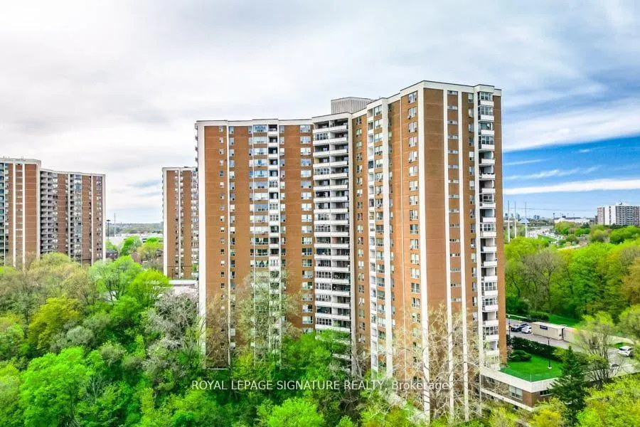 Photo 38 of Unit 1914, 60 Pavane Linkway, Toronto, Flemingdon Park — HOMEH