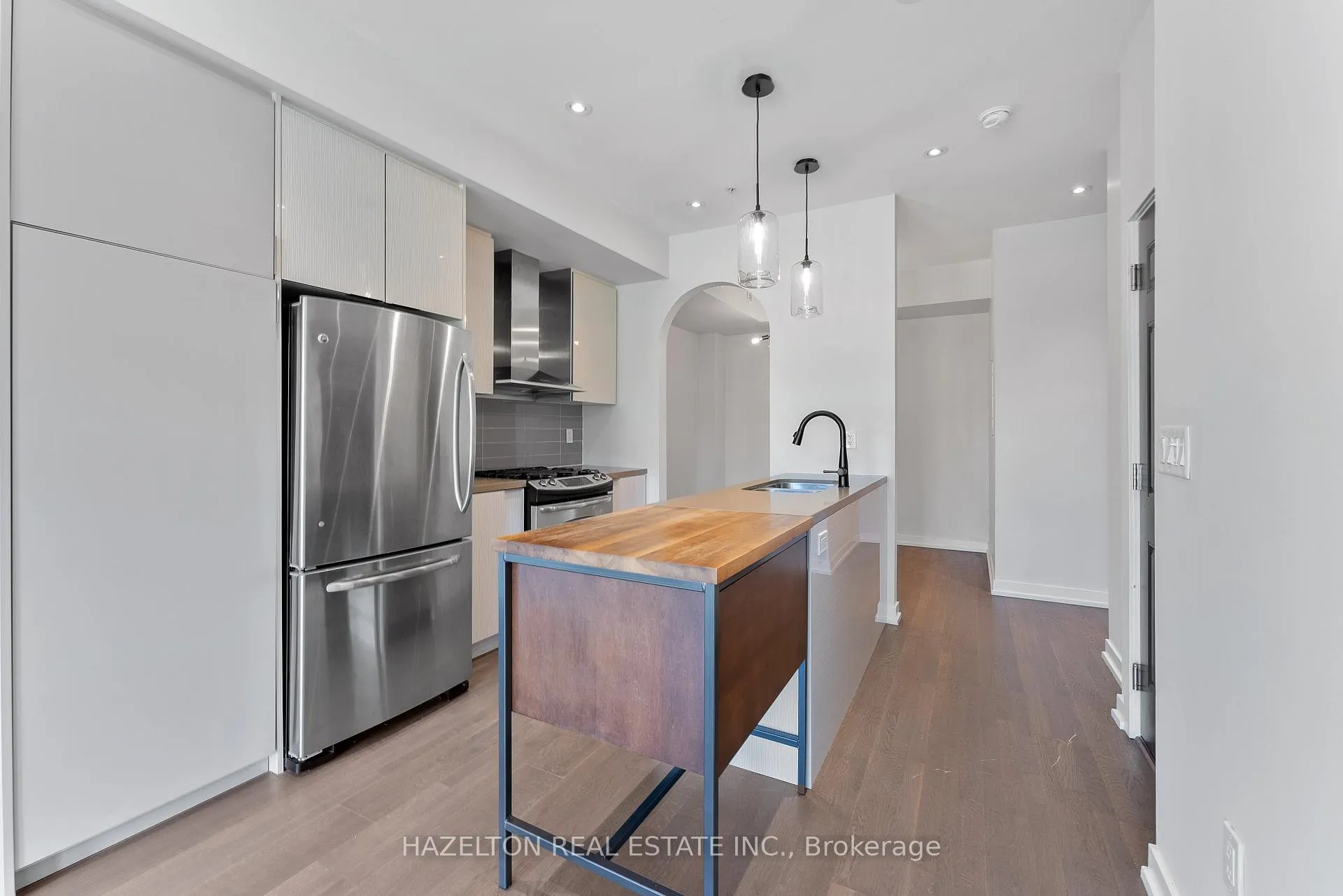 Photo 7 of Unit 54, 140 Broadview Avenue, Toronto, South Riverdale — HOMEH