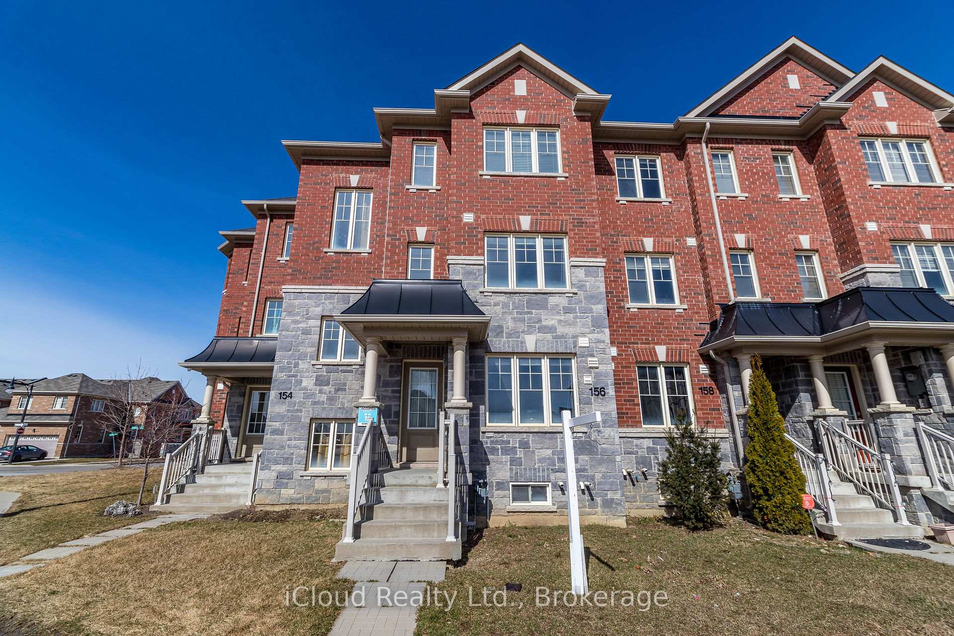 Front of 156 Inspire Boulevard