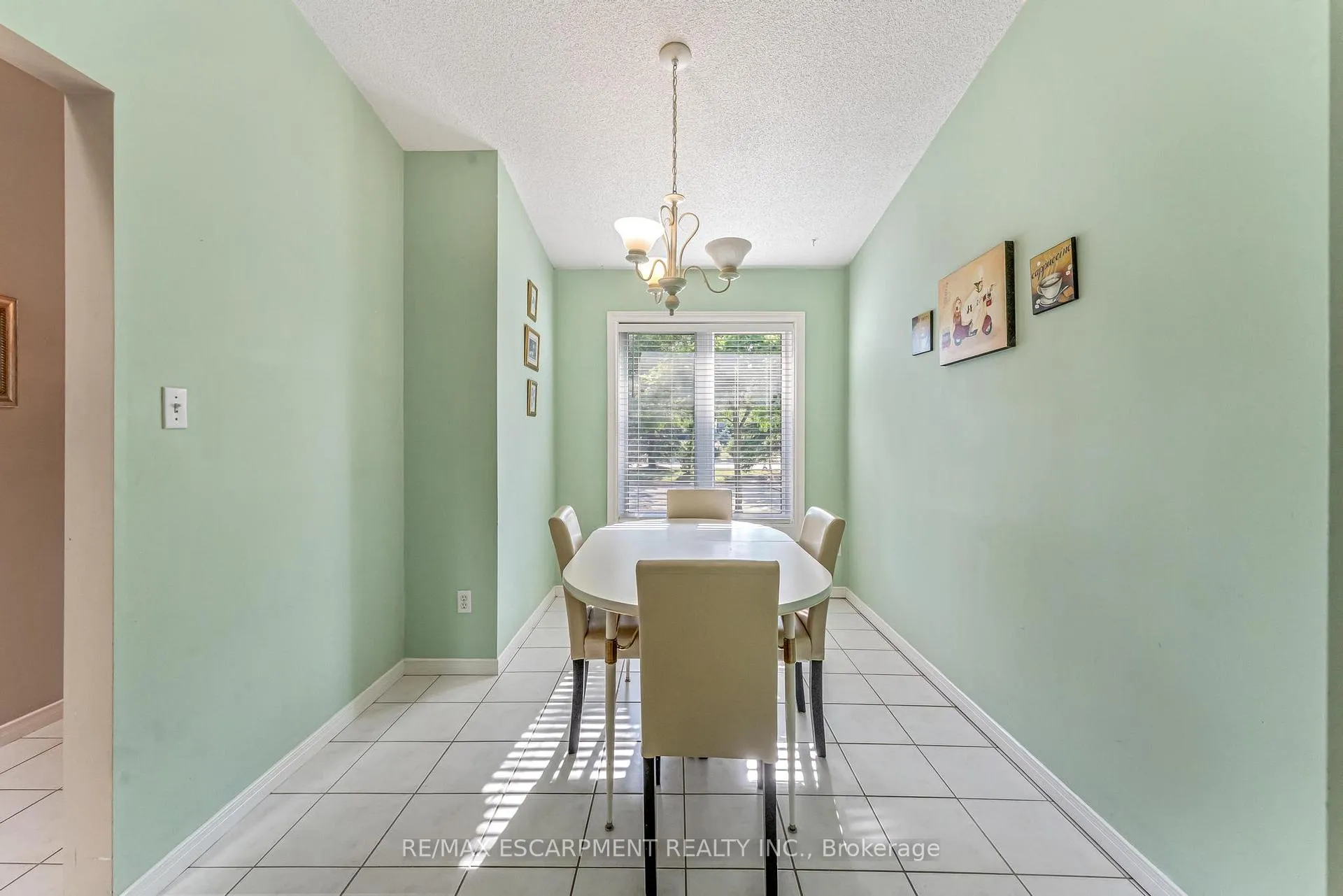 Photo 6 of Unit 17, 25 Kitty Murray Lane, Hamilton, Meadowlands — HOMEH