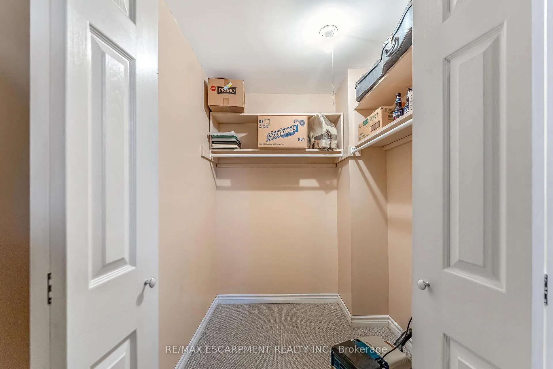 Photo 11 of Unit 17, 25 Kitty Murray Lane, Hamilton, Meadowlands — HOMEH