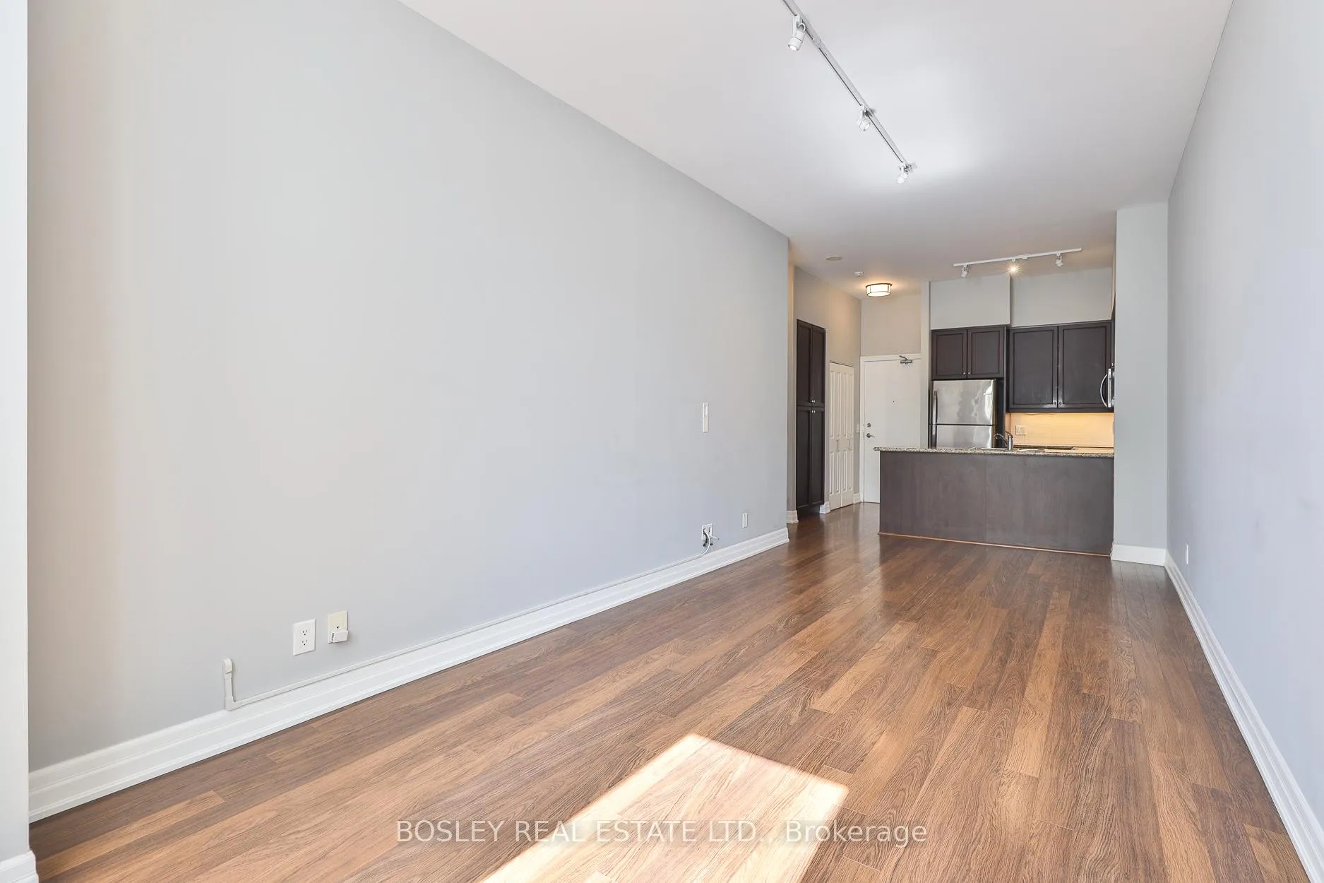 Photo 8 of Unit 201, 500 St Clair Avenue W, Toronto, Humewood-Cedarvale — HOMEH