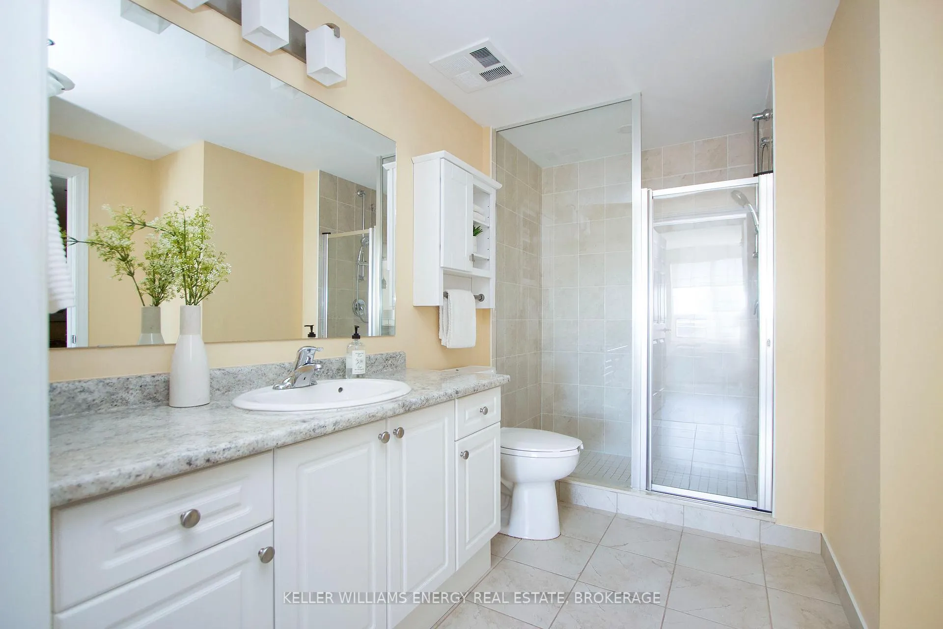 Photo 17 of Unit 308, 21 Brookhouse Drive, Clarington, Newcastle — HOMEH