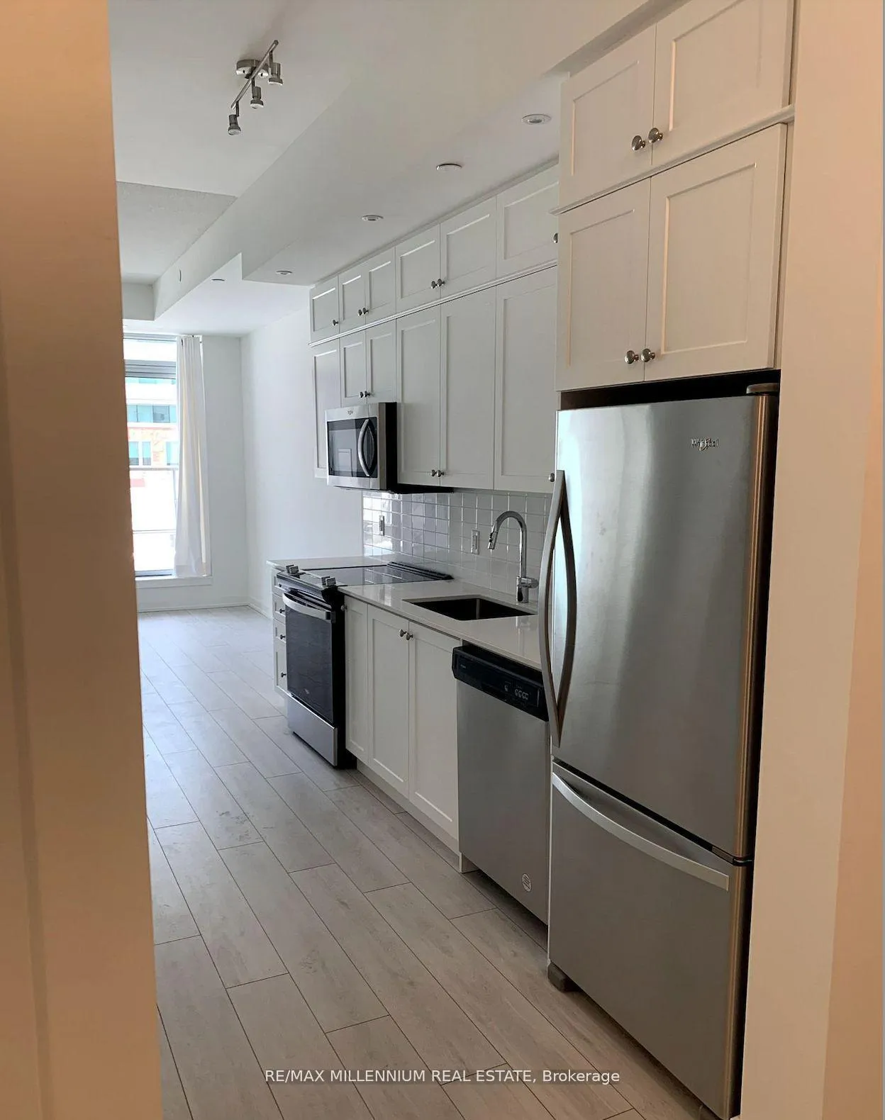 Photo 5 of Unit 233, 55 Duke Street, Kitchener, City Commercial Core — HOMEH
