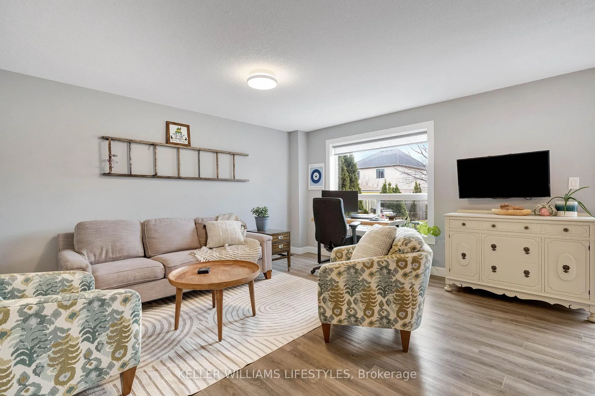 Photo 9 of 125 Hagerman Crescent, St. Thomas — HOMEH