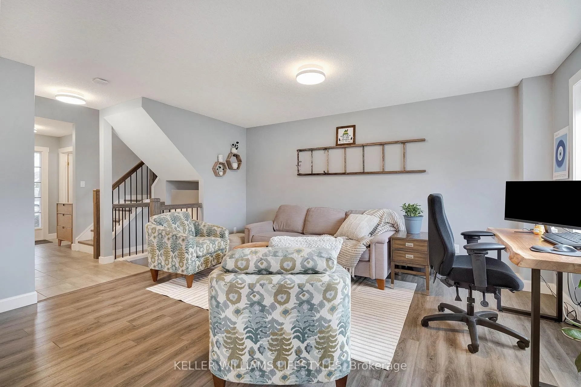 Photo 11 of 125 Hagerman Crescent, St. Thomas — HOMEH