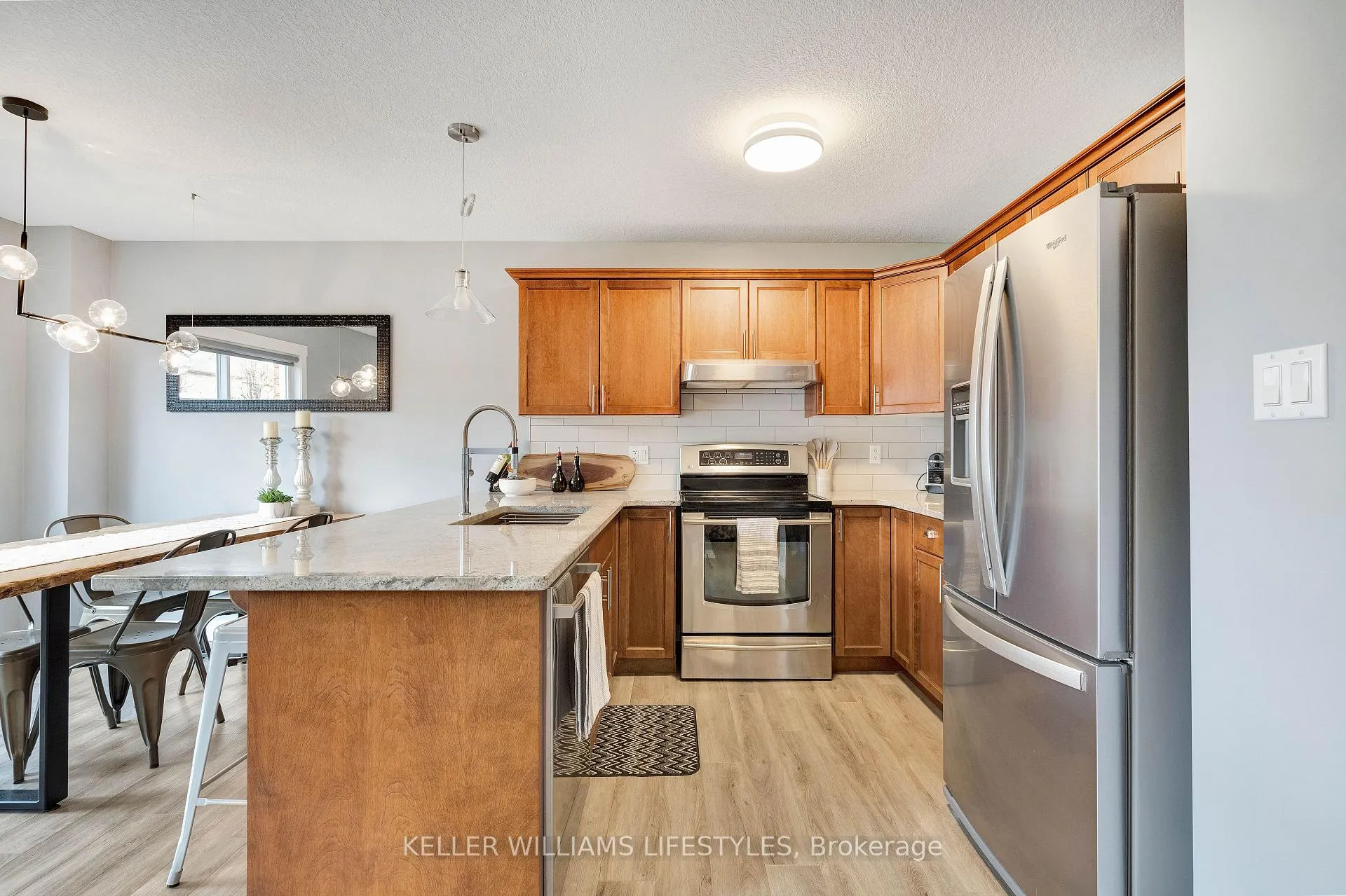 Photo 17 of 125 Hagerman Crescent, St. Thomas — HOMEH