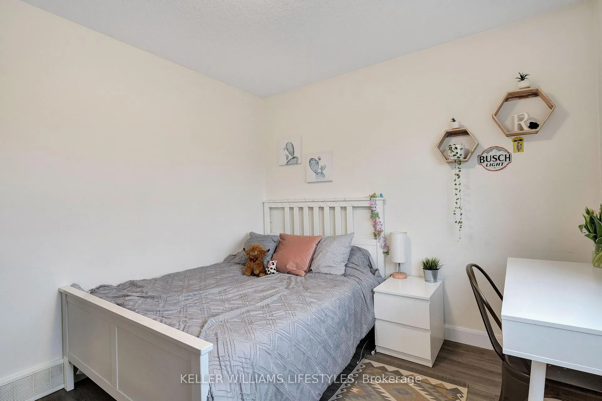 Photo 28 of 125 Hagerman Crescent, St. Thomas — HOMEH
