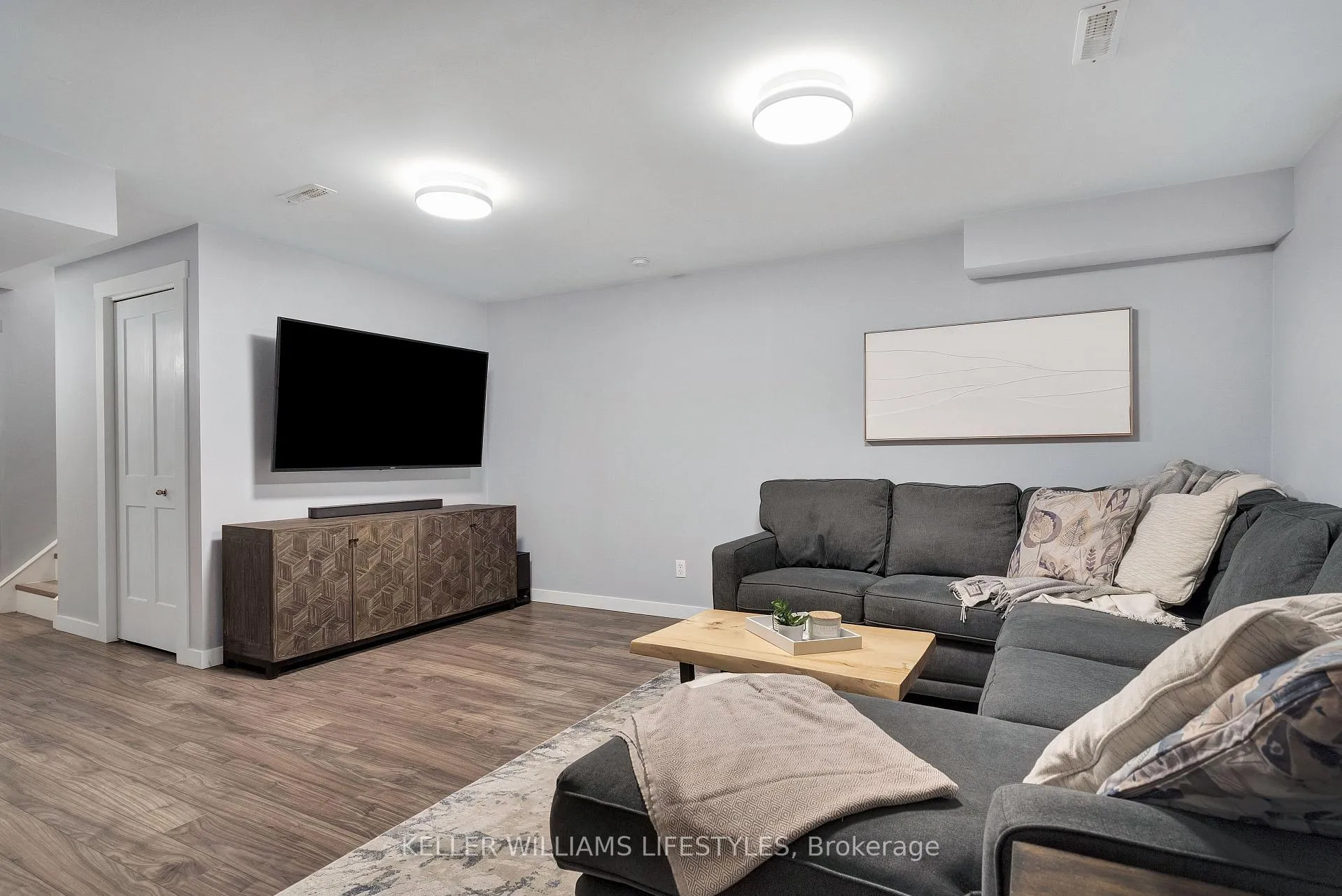 Photo 32 of 125 Hagerman Crescent, St. Thomas — HOMEH